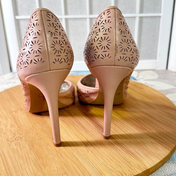 Jessica Simpson Heels Size 9 - Picture 6 of 13